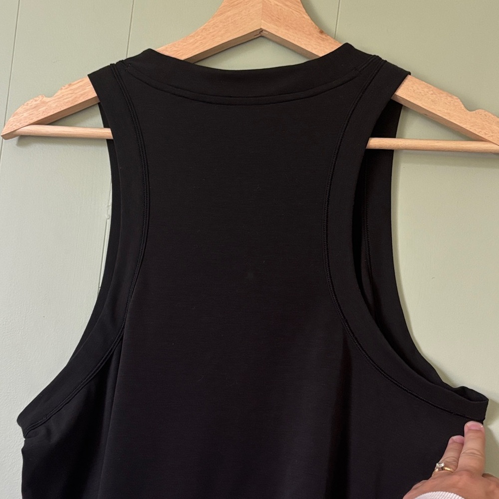 Lululemon Black jersey training tank top - Picture 3 of 9